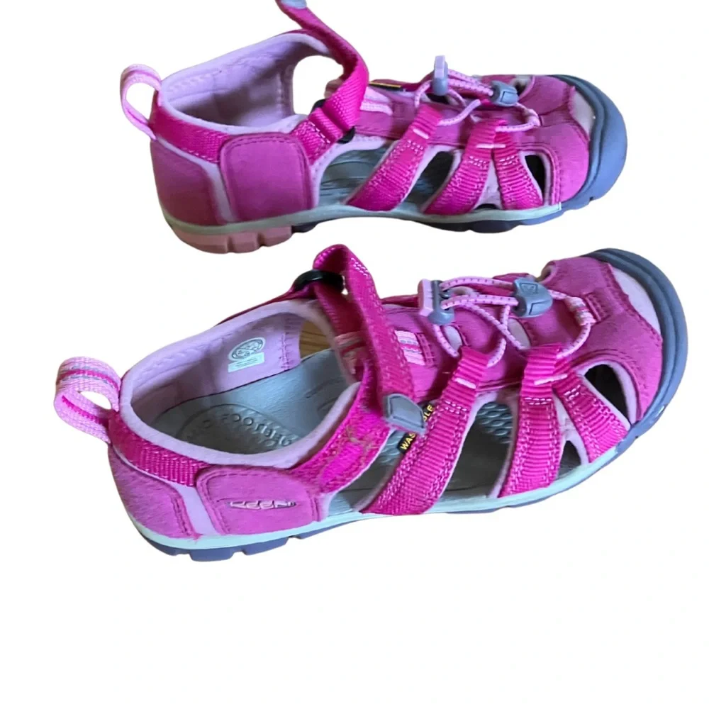 Big Kids' Newport Pink Size 2 - Picture 2 of 6